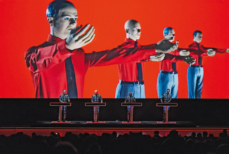 Kraftwerk headlinerem OFF Festivalu